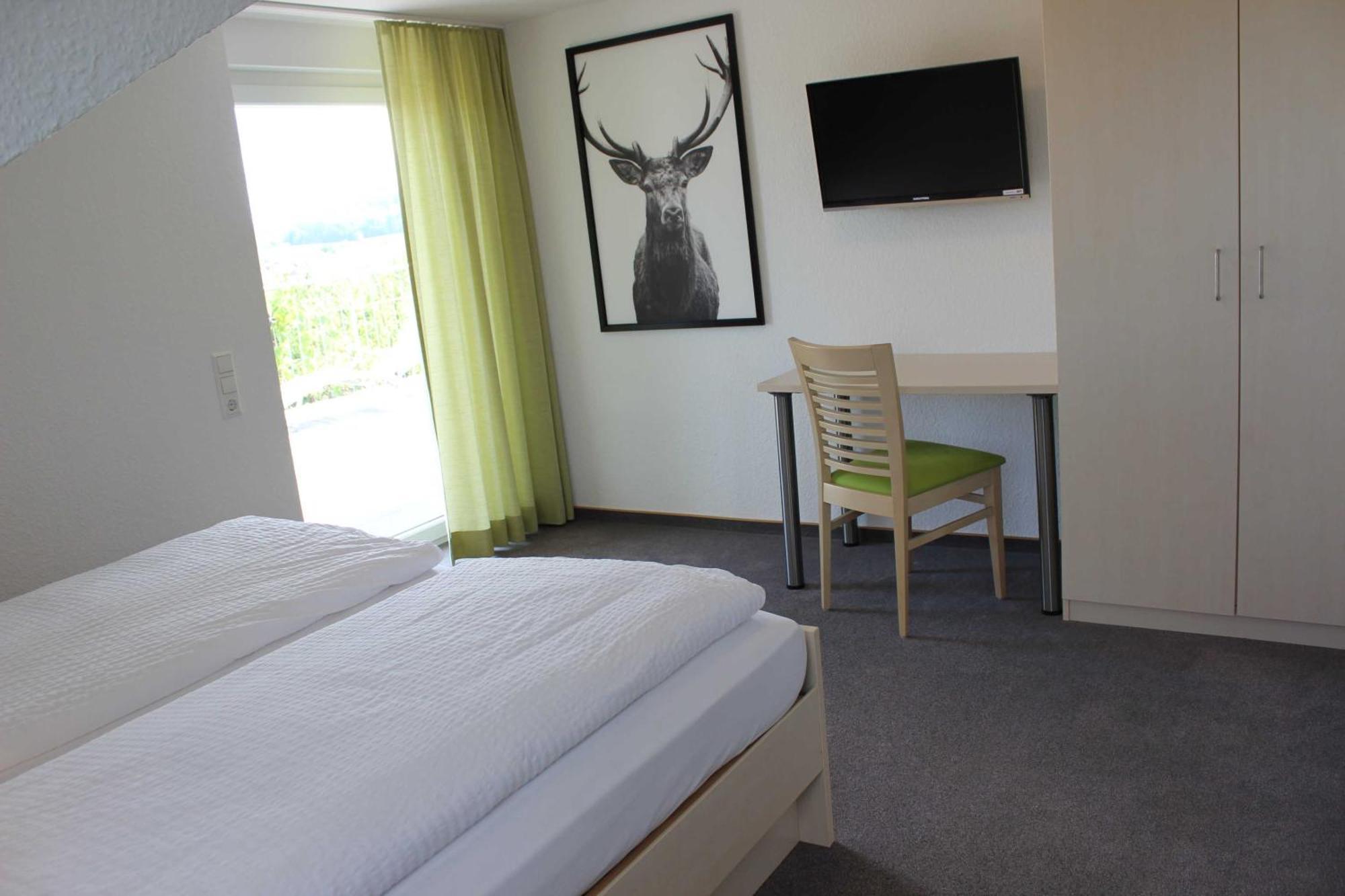 Gaestehaus Zum Wolffenturm Lehrensteinsfeld Kamer foto